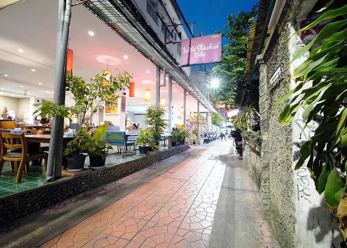 Wild Orchid 酒店