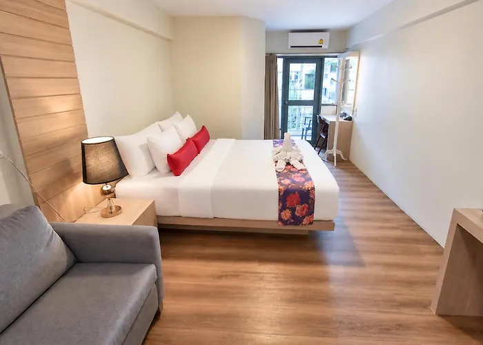 Wild Orchid Hotel 3*