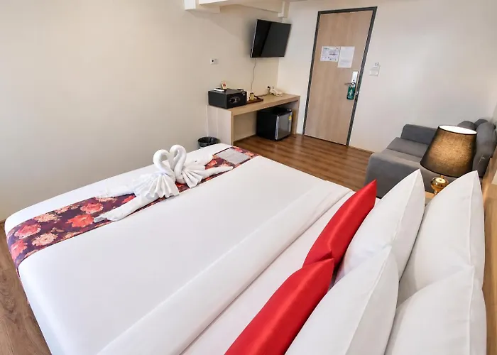 Wild Orchid 3*